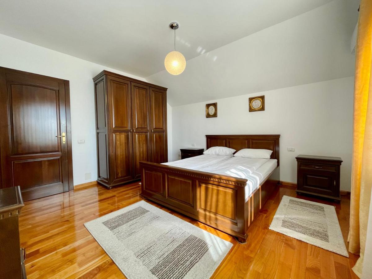 Hermesvilla Băile Felix Buitenkant foto